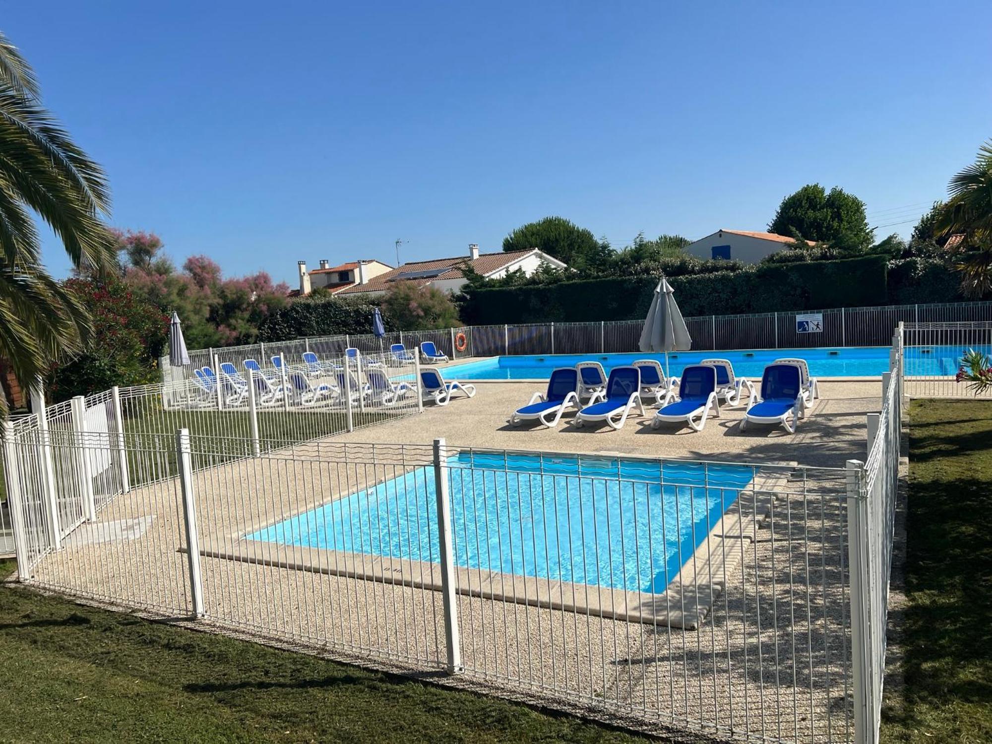 Les Amareyeurs - Ile D'Oleron - Maison Classee 3 Etoiles Avec Piscine - Clim - Velos Le Château-dʼOléron Exteriér fotografie